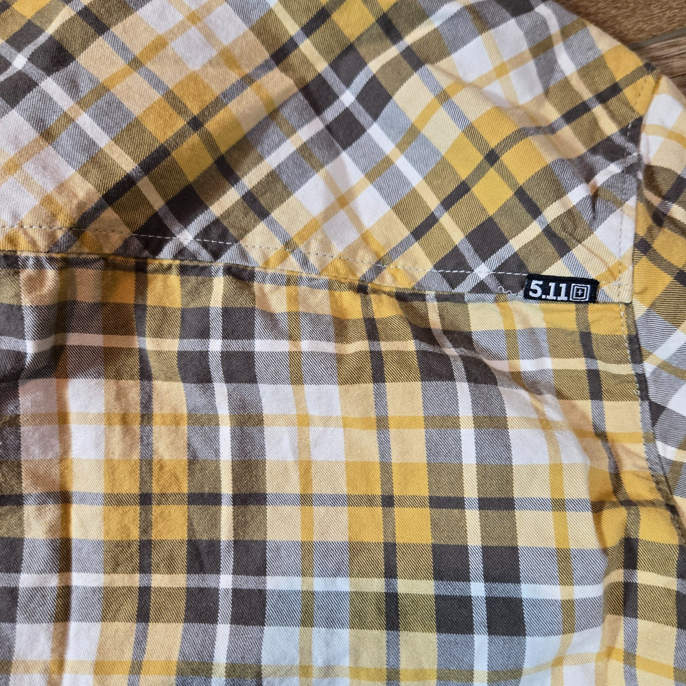 5.11 Tactical Long Sleeve Plaid Snap Shirt Men’s Small Yellow Workwear Outdoor - Picture 8 of 8